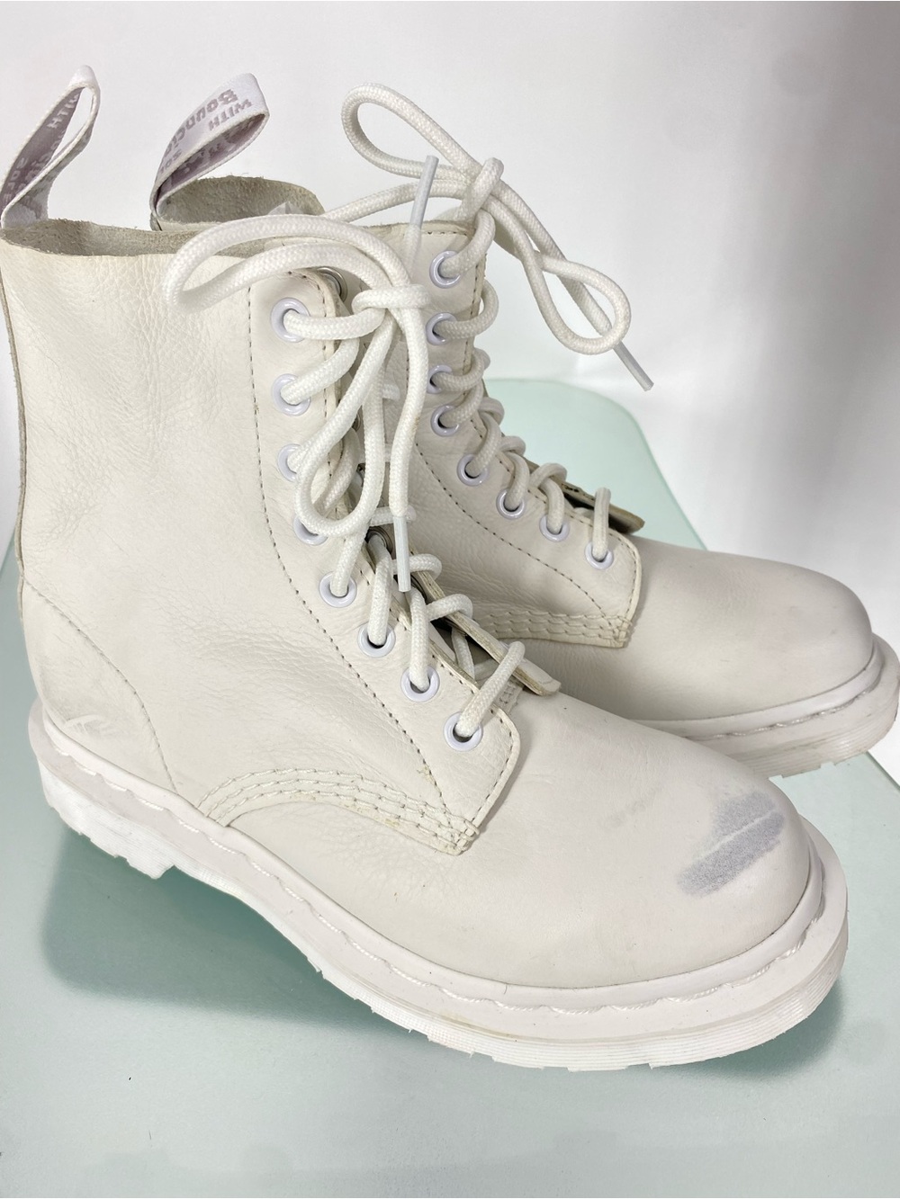 Dr. Martens Pascal Mono White Leather Lace-Up Combat Boots Size 6